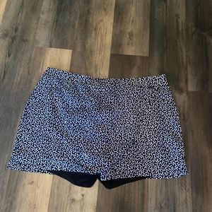Jones NY plus size skort. Worn a few‎ times